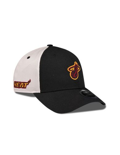 Snapback Authentic NBA - Miami Heat - BK4